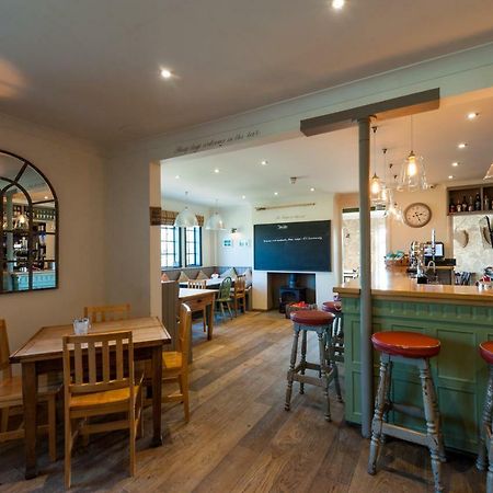 The Shepherd At Langham Boxted  Exterior photo