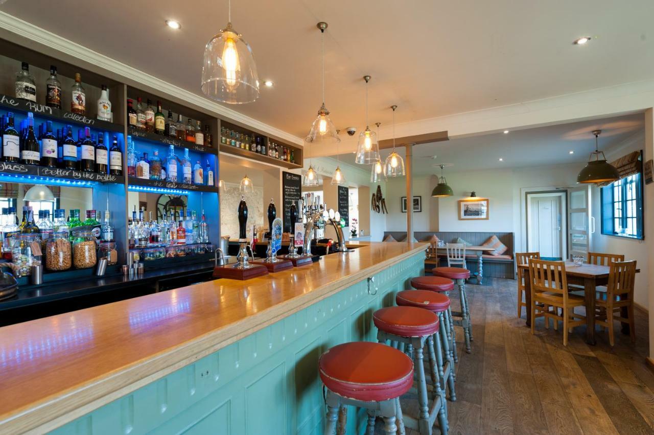 The Shepherd At Langham Boxted  Exterior photo